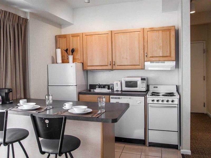 Comfort Suites Michigan Avenue Чикаго Екстериор снимка