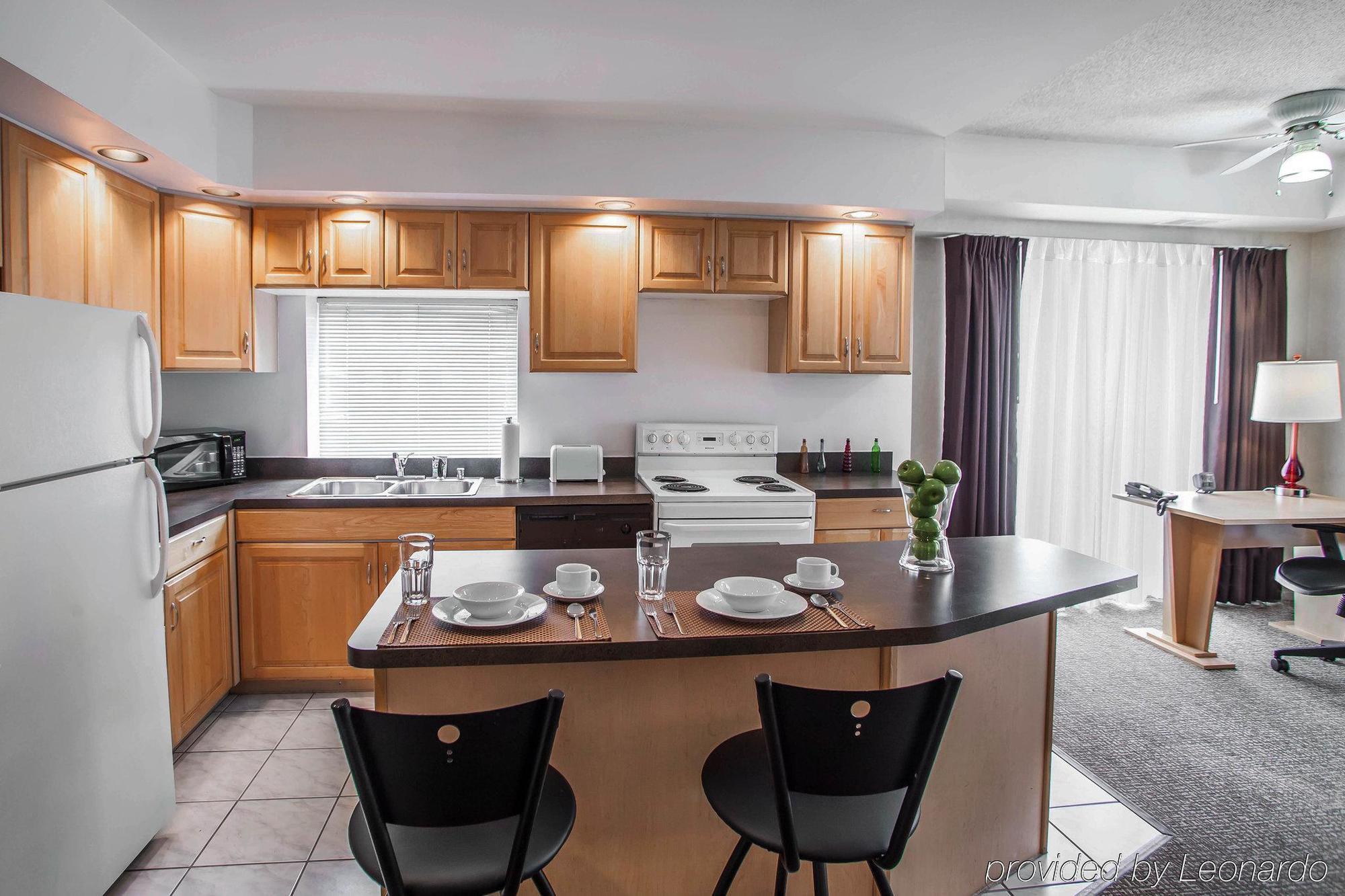 Comfort Suites Michigan Avenue Чикаго Екстериор снимка