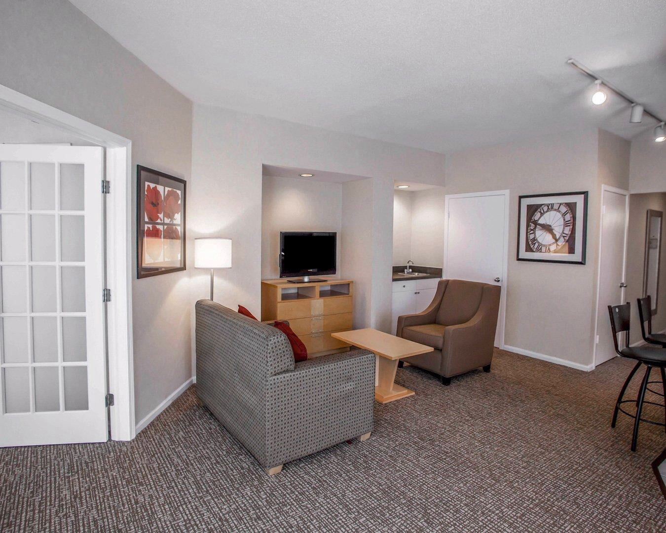 Comfort Suites Michigan Avenue Чикаго Екстериор снимка